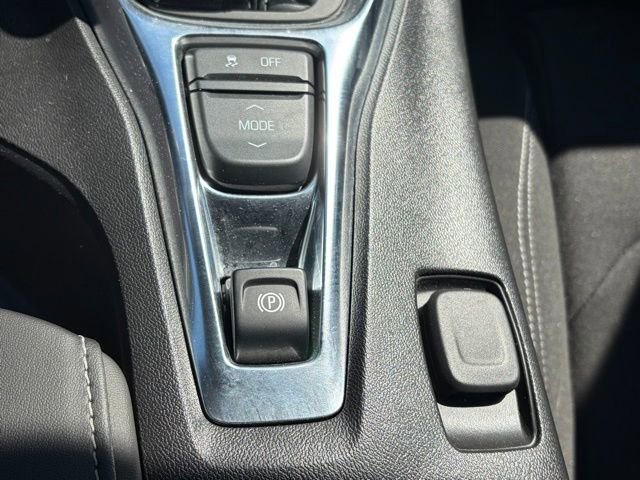 Used 2022 Chevrolet Camaro LT w/ Technology Package RWD image 23
