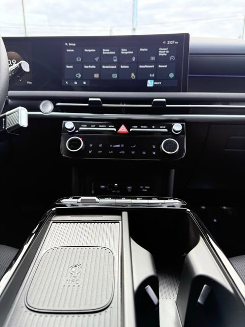 Used 2025 Hyundai Tucson Limited image 28