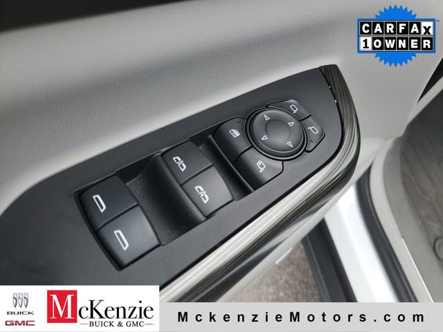 Used 2023 GMC Acadia SLT w/ Technology Package image 9