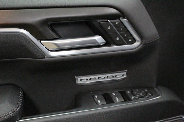 New 2026 GMC Sierra 1500 Denali w/ Technology Package image 17