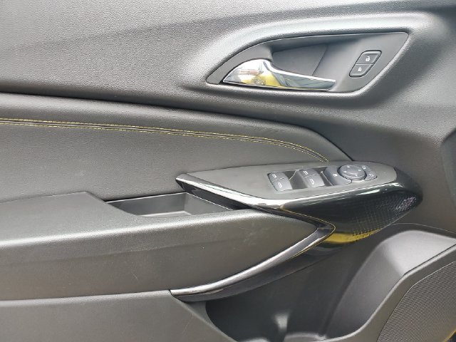 Certified 2024 Chevrolet Trax ACTIV w/ Sunroof Package FWD image 17