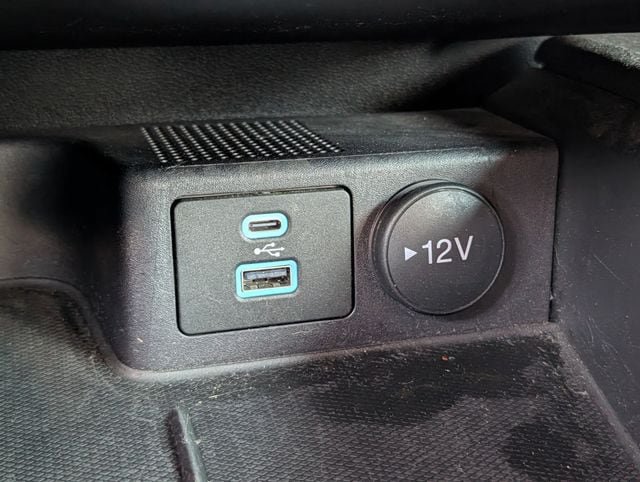 Used 2023 Ford Escape ST-Line w/ Equipment Group 301A FWD image 17
