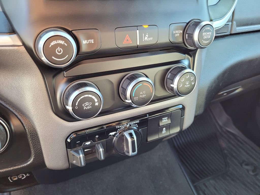 Used 2022 RAM 1500 Big Horn w/ Trailer Tow Group (B) image 13
