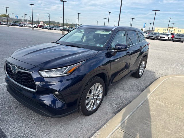 Used 2021 Toyota Highlander Limited