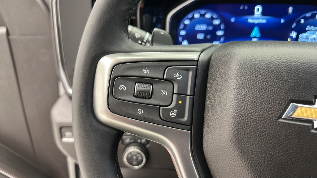 Used 2023 Chevrolet Silverado 1500 LTZ w/ Technology Package AWD/4WD image 19