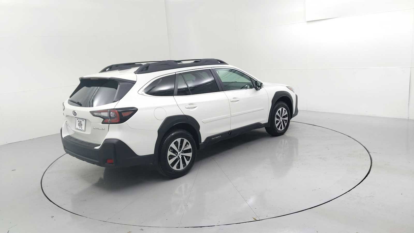 Certified 2025 Subaru Outback Premium image 10