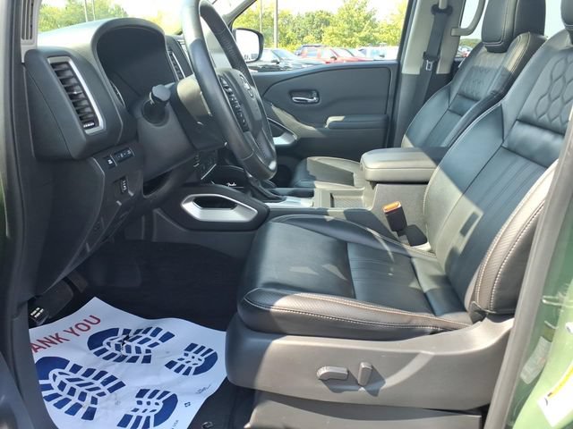 Used 2024 Nissan Frontier SL AWD/4WD image 19