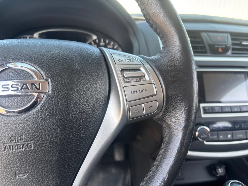 Used 2017 Nissan Altima 2.5 SL FWD image 14