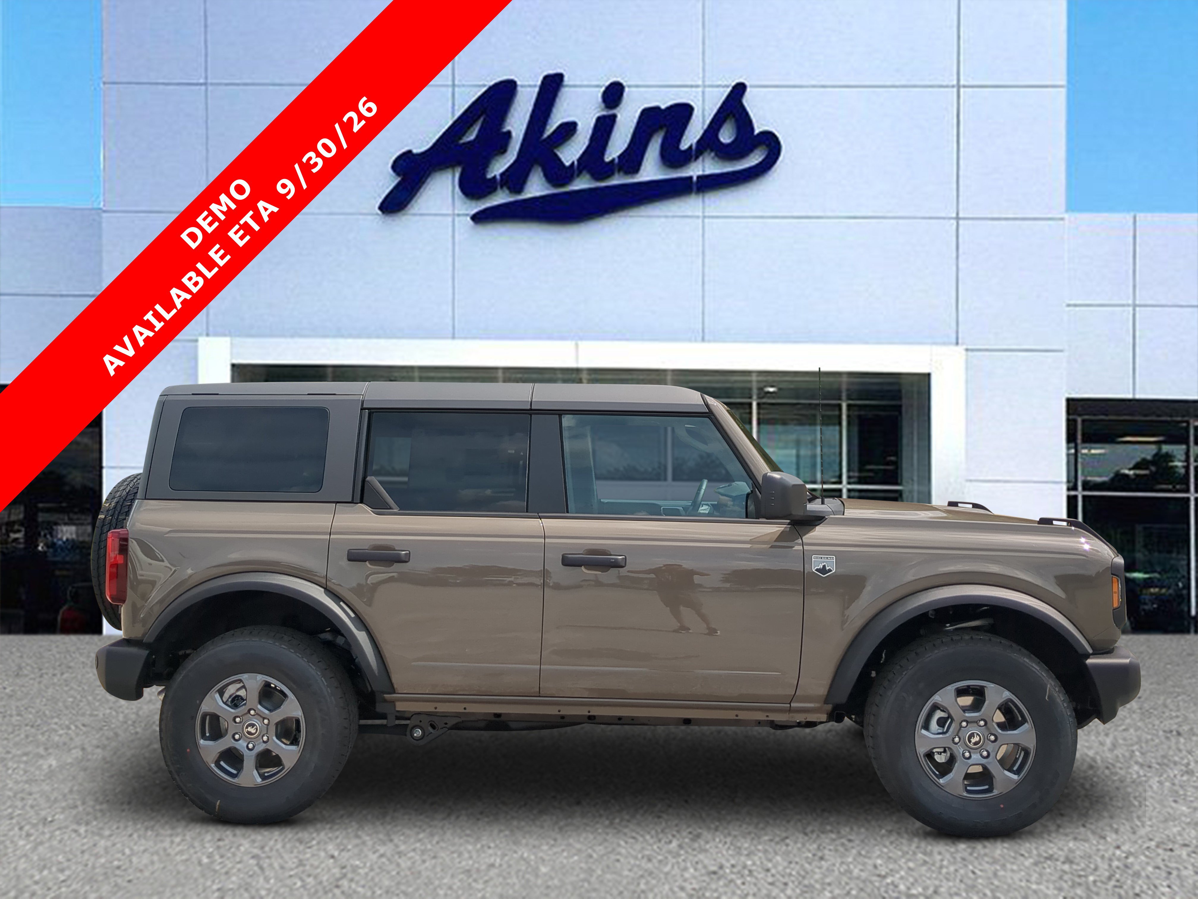 New 2026 Ford Bronco Big Bend AWD/4WD image 1