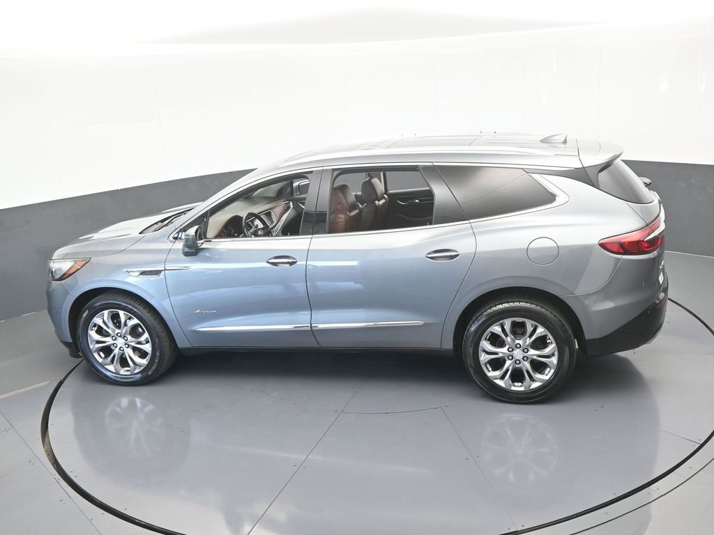 Used 2018 Buick Enclave Avenir w/ Avenir Technology Package image 53