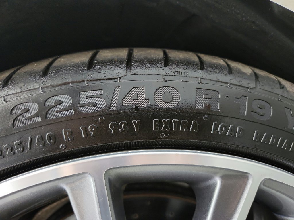 Used 2020 Mercedes-Benz C 300 4MATIC Sedan image 39
