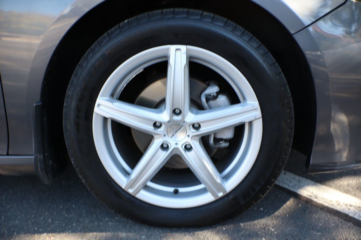 Used 2018 Honda Accord EX-L image 45