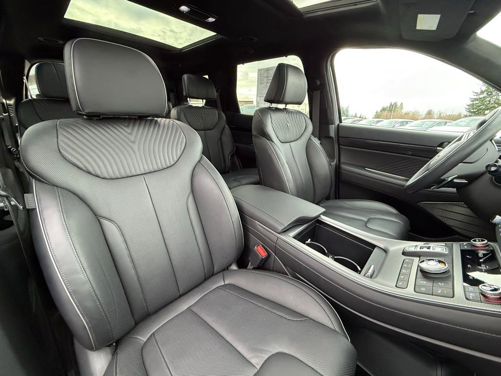 Used 2025 Hyundai Palisade Calligraphy image 21