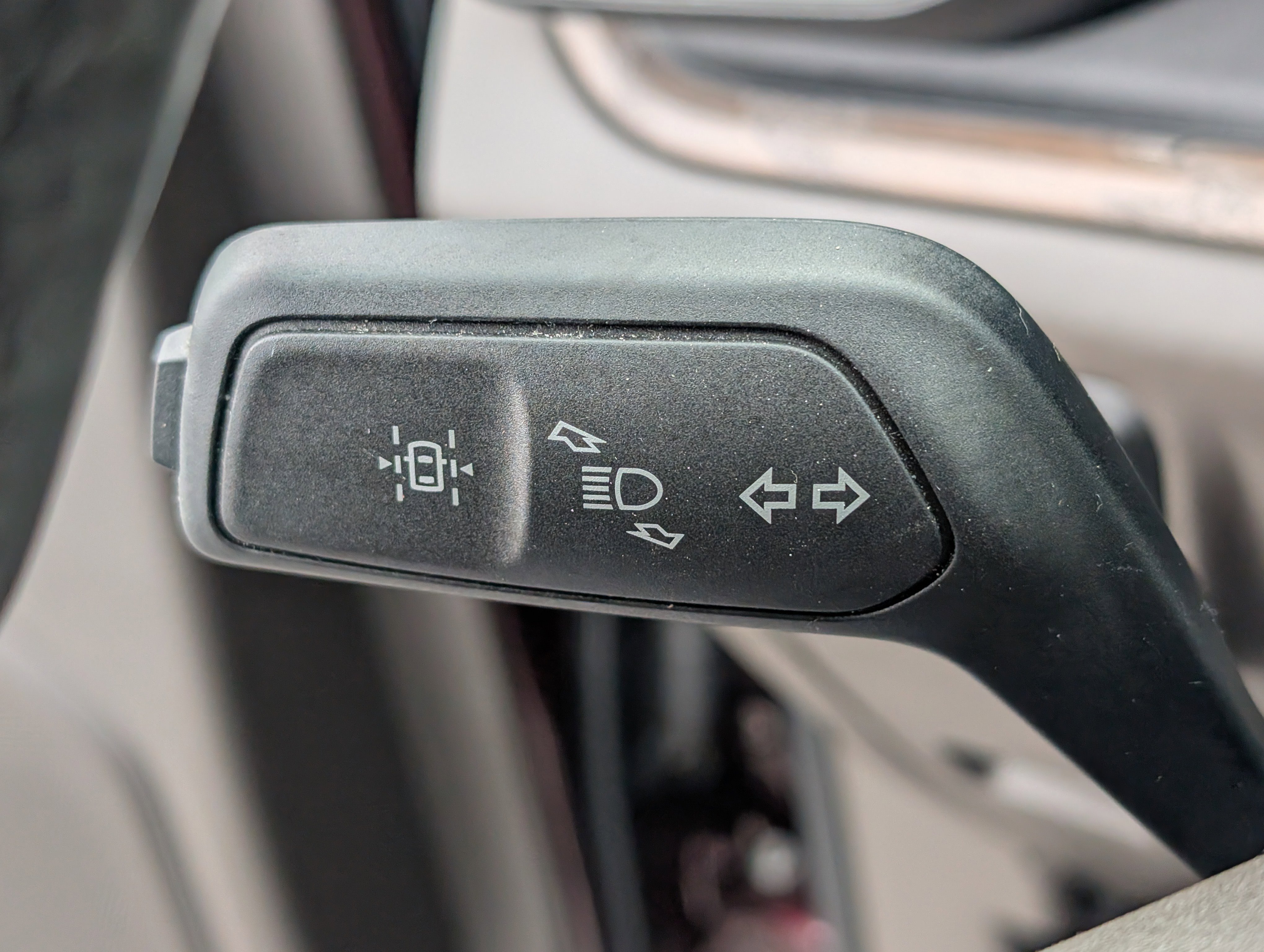 Used 2022 Ford Explorer Platinum w/ Equipment Group 601A image 27