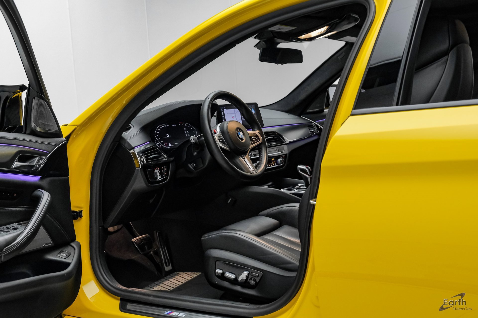 Used 2020 BMW M5 w/ Executive Package image 71