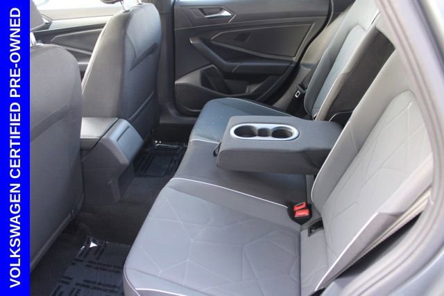 Used 2025 Volkswagen Jetta Sport image 20