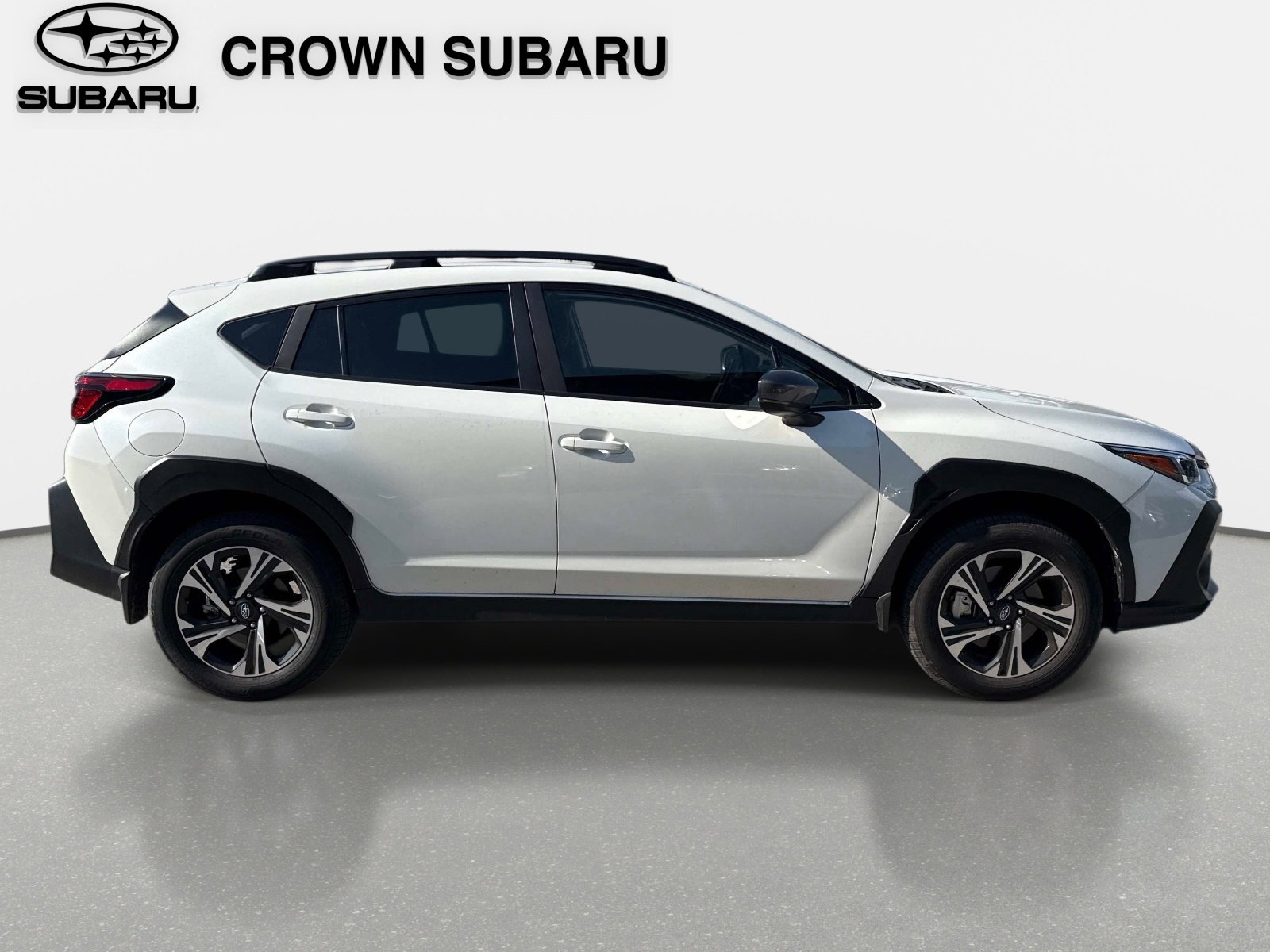 Used 2025 Subaru Crosstrek 2.0i Premium w/ Popular Package #4 image 3