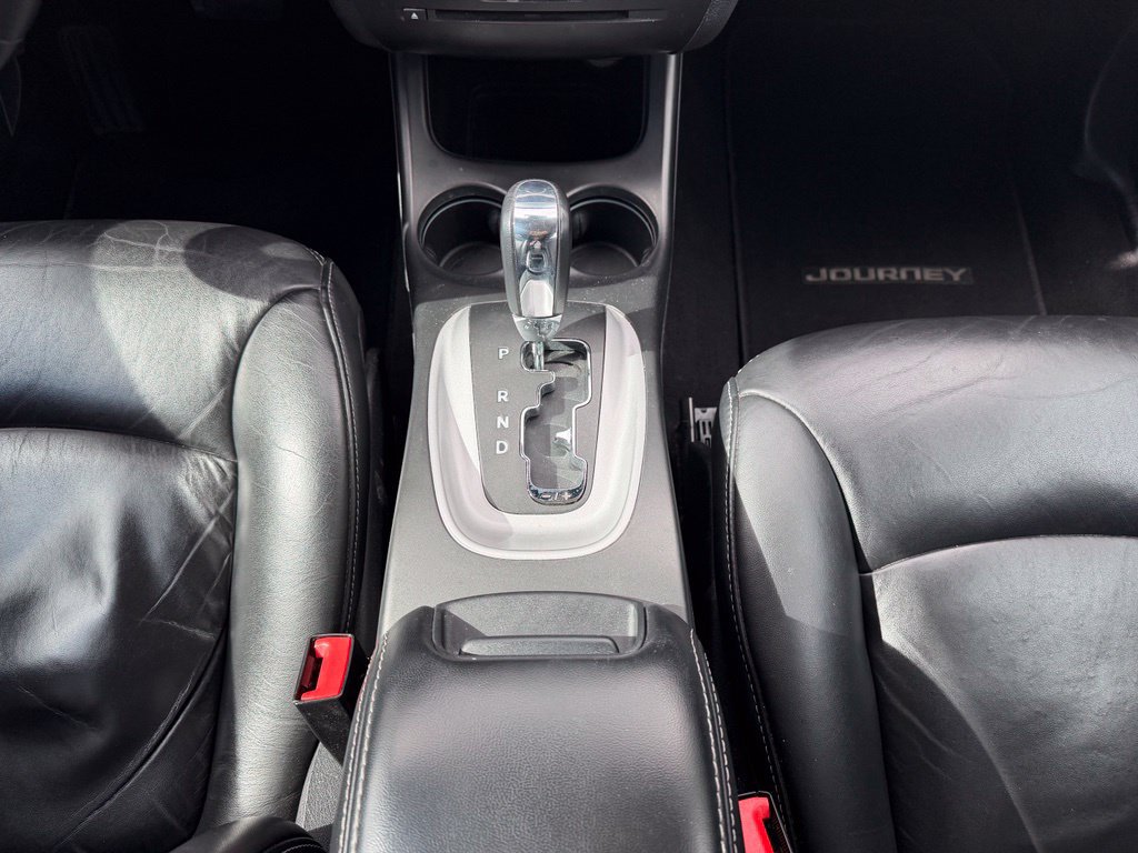Used 2014 Dodge Journey Limited w/ Driver Convenience Group AWD/4WD image 17
