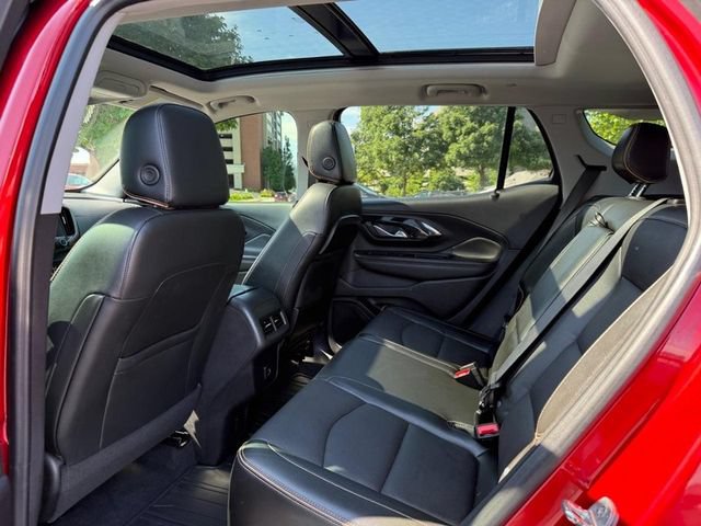 Used 2023 GMC Terrain AT4 AWD/4WD image 11