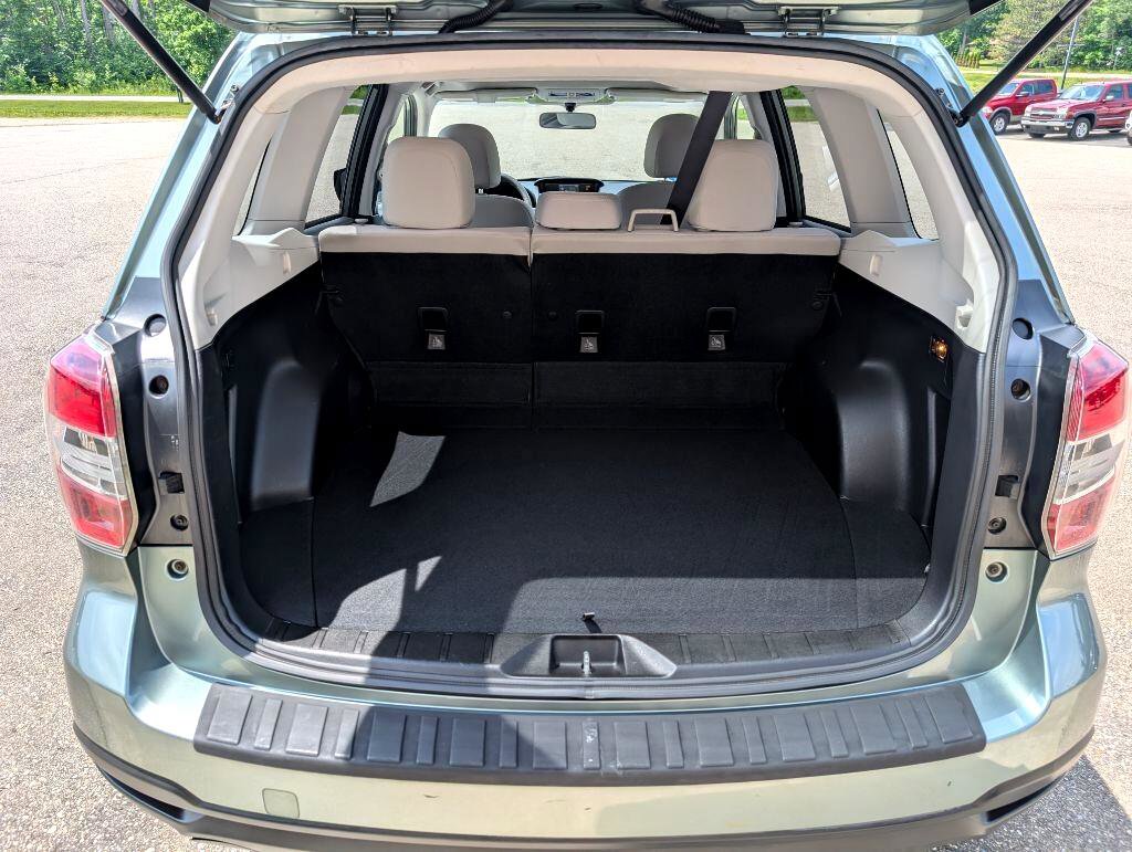 Used 2014 Subaru Forester 2.5i Premium w/ All-Weather Package image 16