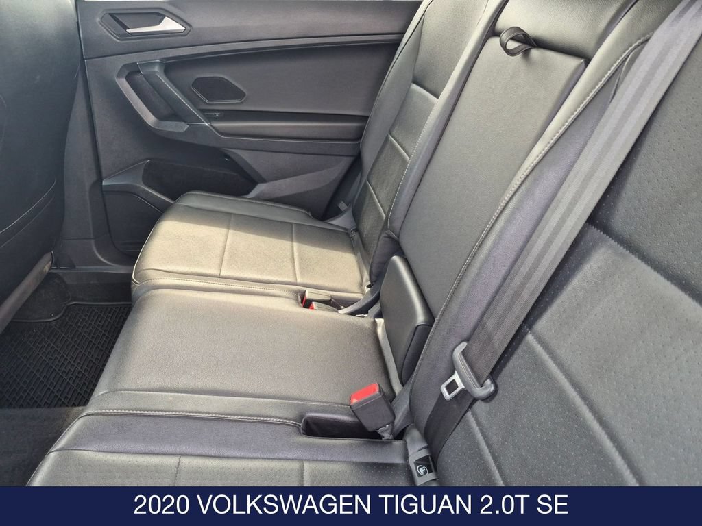 Used 2020 Volkswagen Tiguan SE w/ Panoramic Sunroof Package AWD/4WD image 16