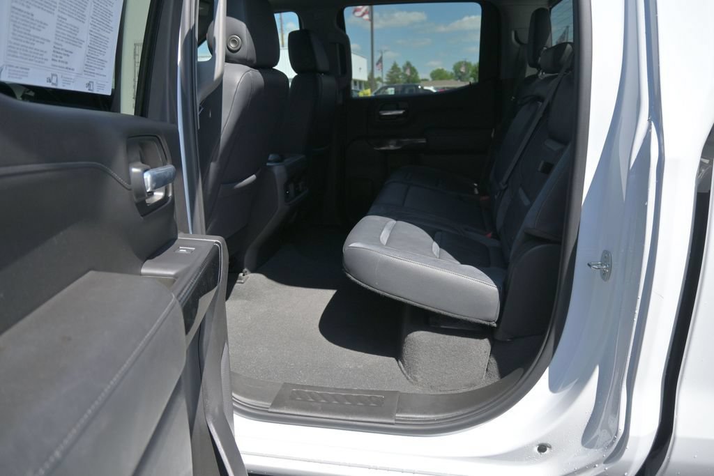 Used 2021 Chevrolet Silverado 1500 RST w/ Convenience Package II AWD/4WD image 29
