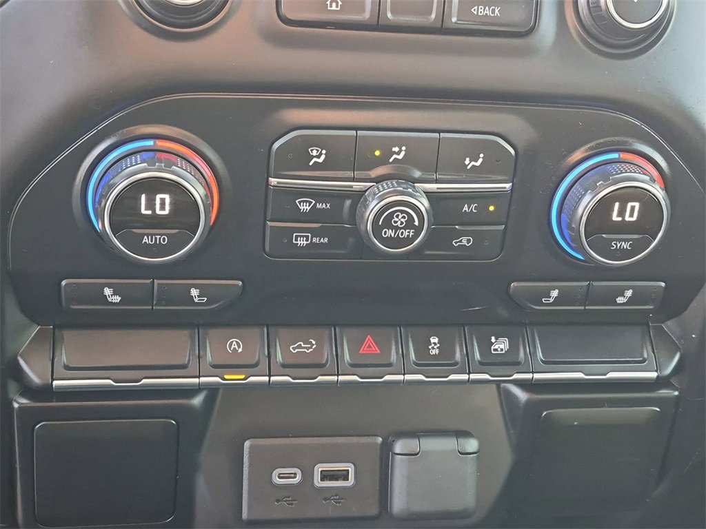 Used 2020 Chevrolet Silverado 1500 LT w/ All-Star Edition image 18