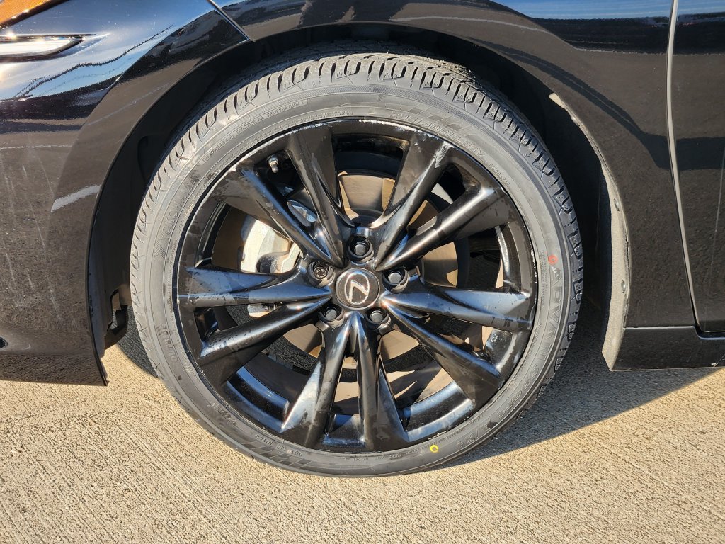 Certified 2023 Lexus ES 350 F Sport w/ Accessory Package (Z2) FWD image 10