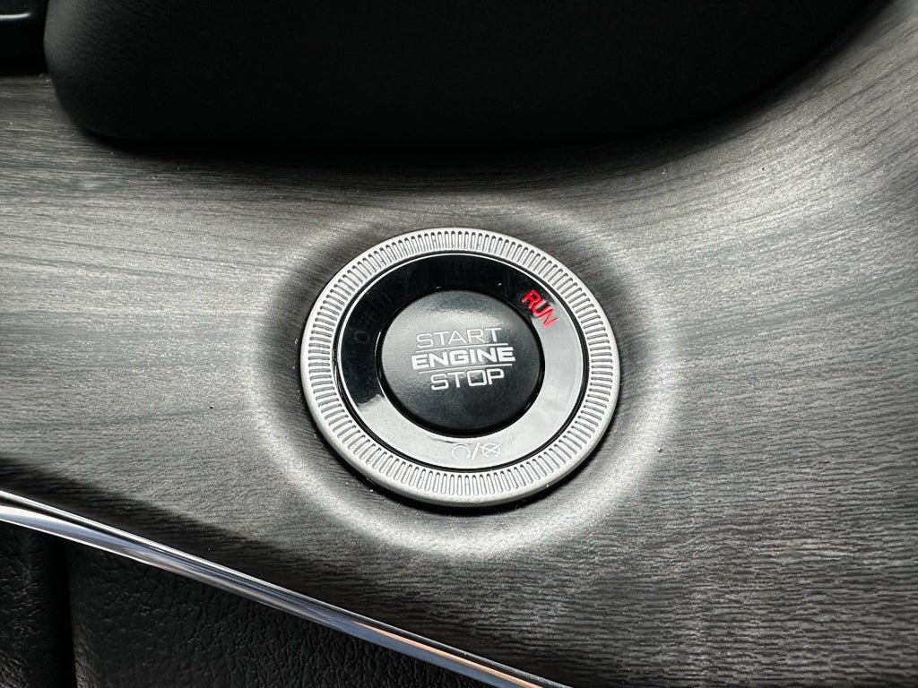 Used 2024 Jeep Grand Cherokee Overland AWD/4WD image 18