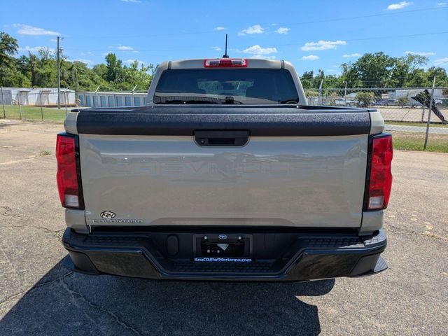 Used 2023 Chevrolet Colorado W/T RWD image 5