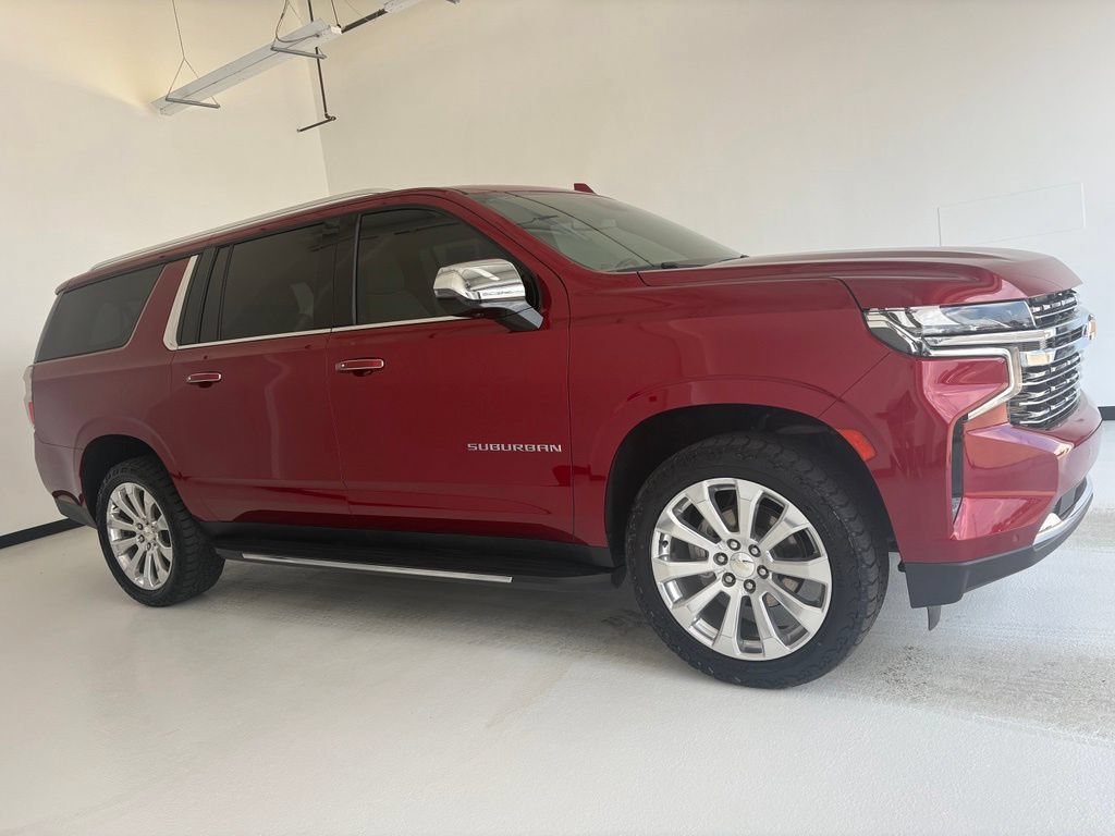 Used 2023 Chevrolet Suburban Premier AWD/4WD video 1