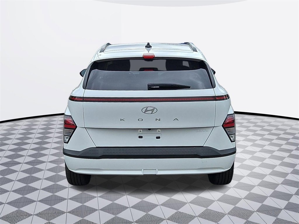 Certified 2024 Hyundai Kona SEL image 5
