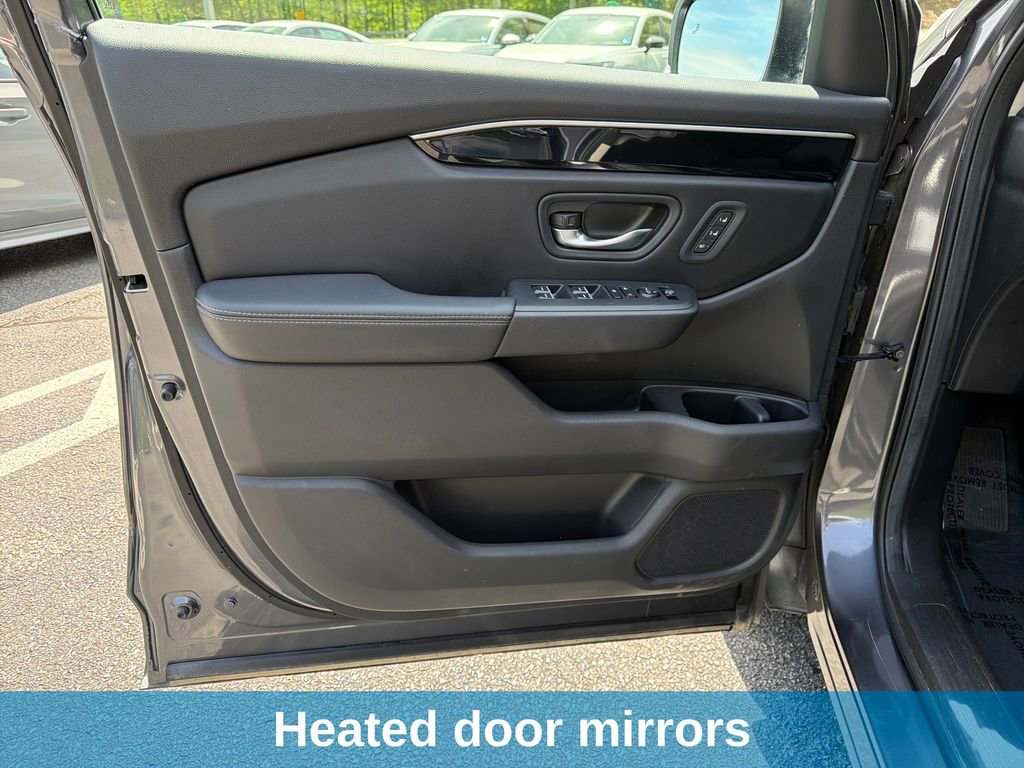 Used 2025 Honda Pilot EX-L image 14
