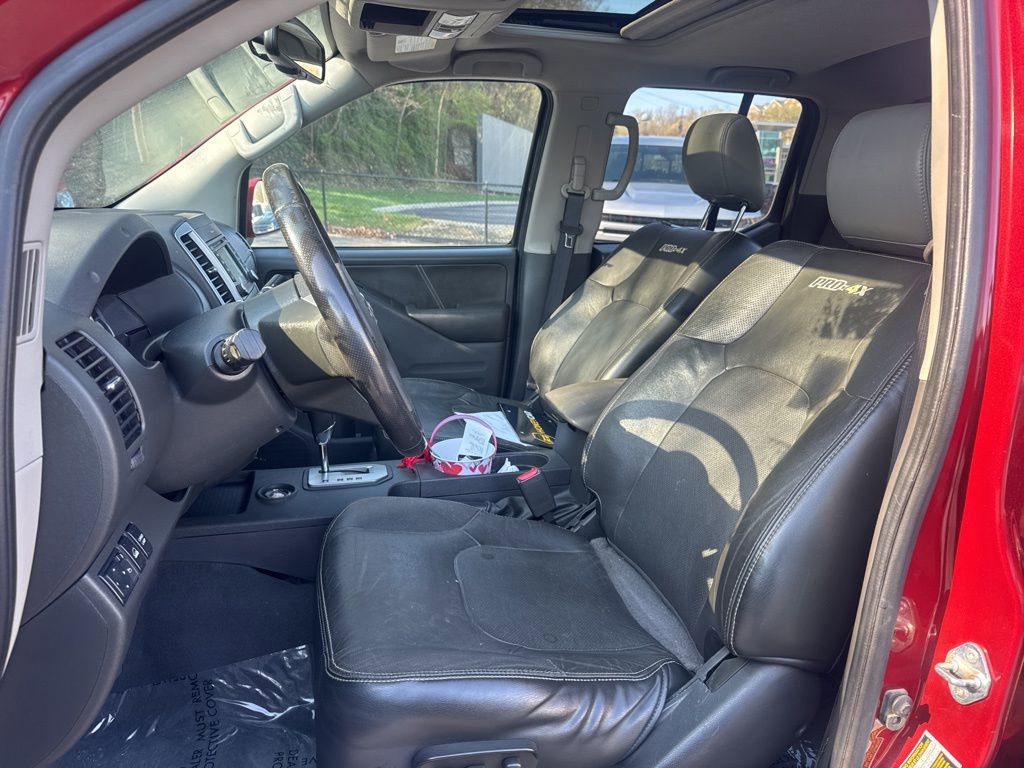 Used 2021 Nissan Frontier PRO-4X w/ Pro-4x Utility Package AWD/4WD image 12