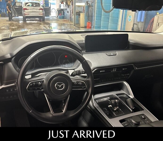 Used 2024 MAZDA CX-90 3.3 Turbo w/ Premium Package AWD/4WD image 3