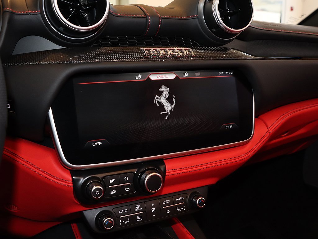 Certified 2022 Ferrari Portofino M image 99