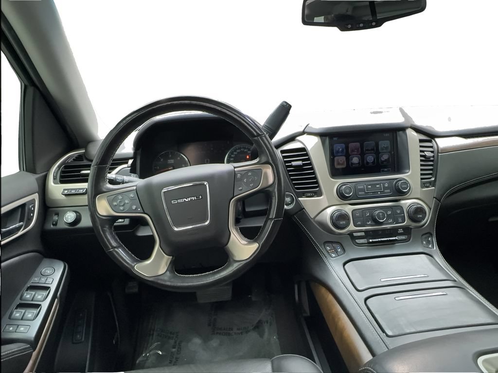 Used 2019 GMC Yukon XL Denali w/ Denali Ultimate Package RWD image 37