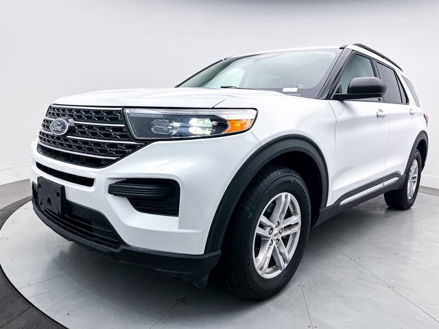 Used 2021 Ford Explorer XLT image 12