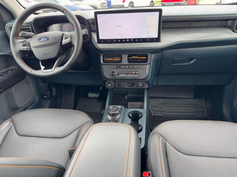 Used 2025 Ford Maverick Tremor image 11