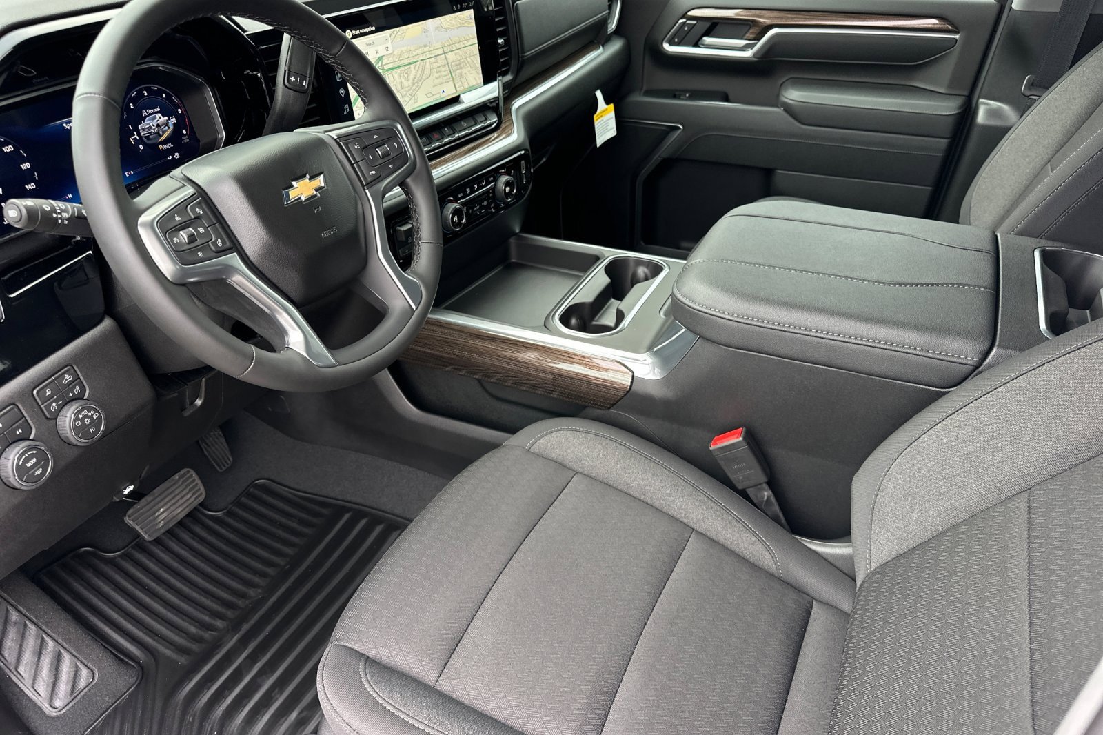 New 2026 Chevrolet Silverado 2500 LT w/ Z71 Chrome Sport Edition image 10