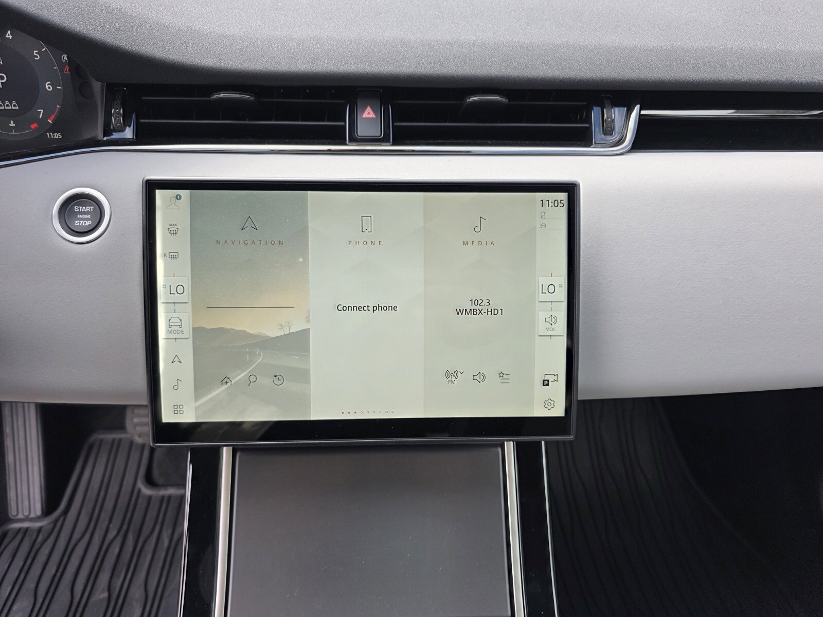 New 2026 Land Rover Range Rover Evoque S image 16