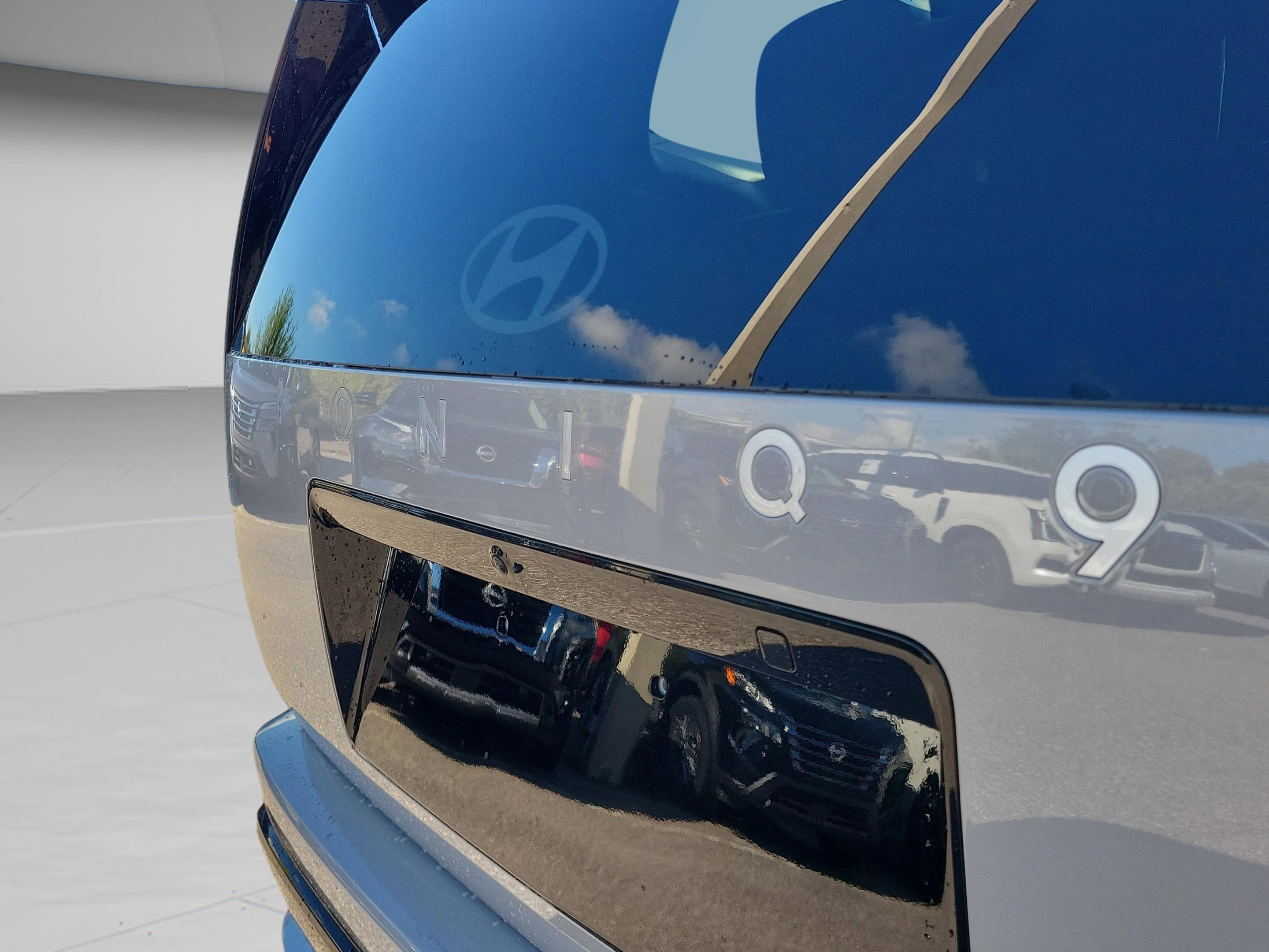 New 2026 Hyundai Ioniq 9 SEL image 7