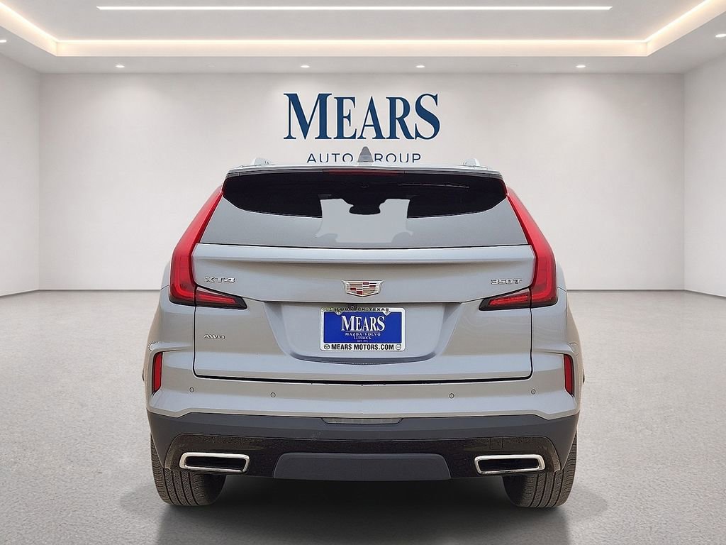 Used 2024 Cadillac XT4 Premium Luxury AWD/4WD image 4