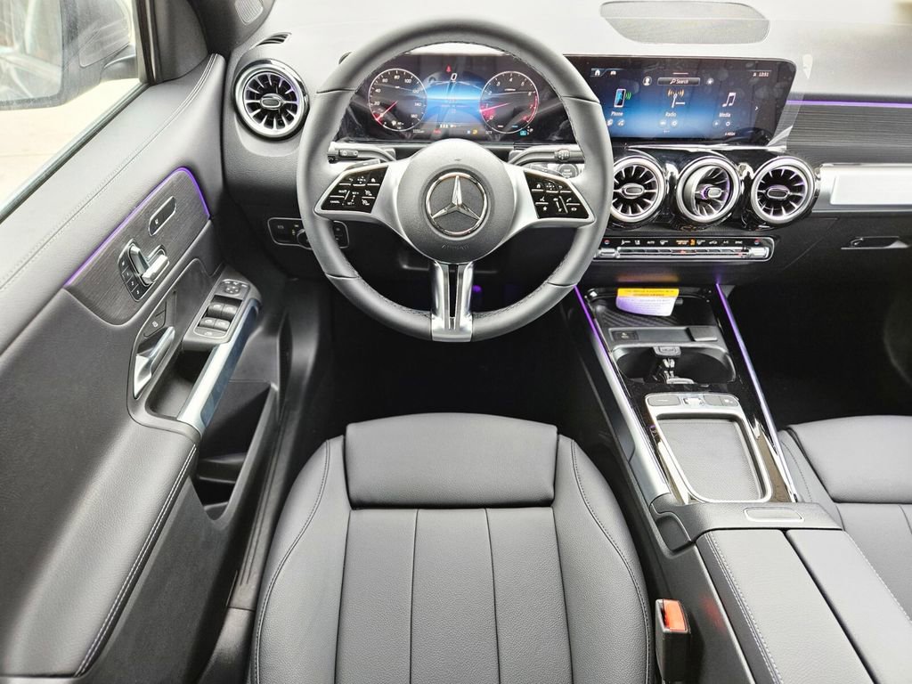 New 2026 Mercedes-Benz GLB 250 4MATIC image 11