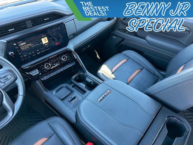 Used 2025 GMC Sierra 2500 AT4 w/ AT4 Premium Plus Package image 23