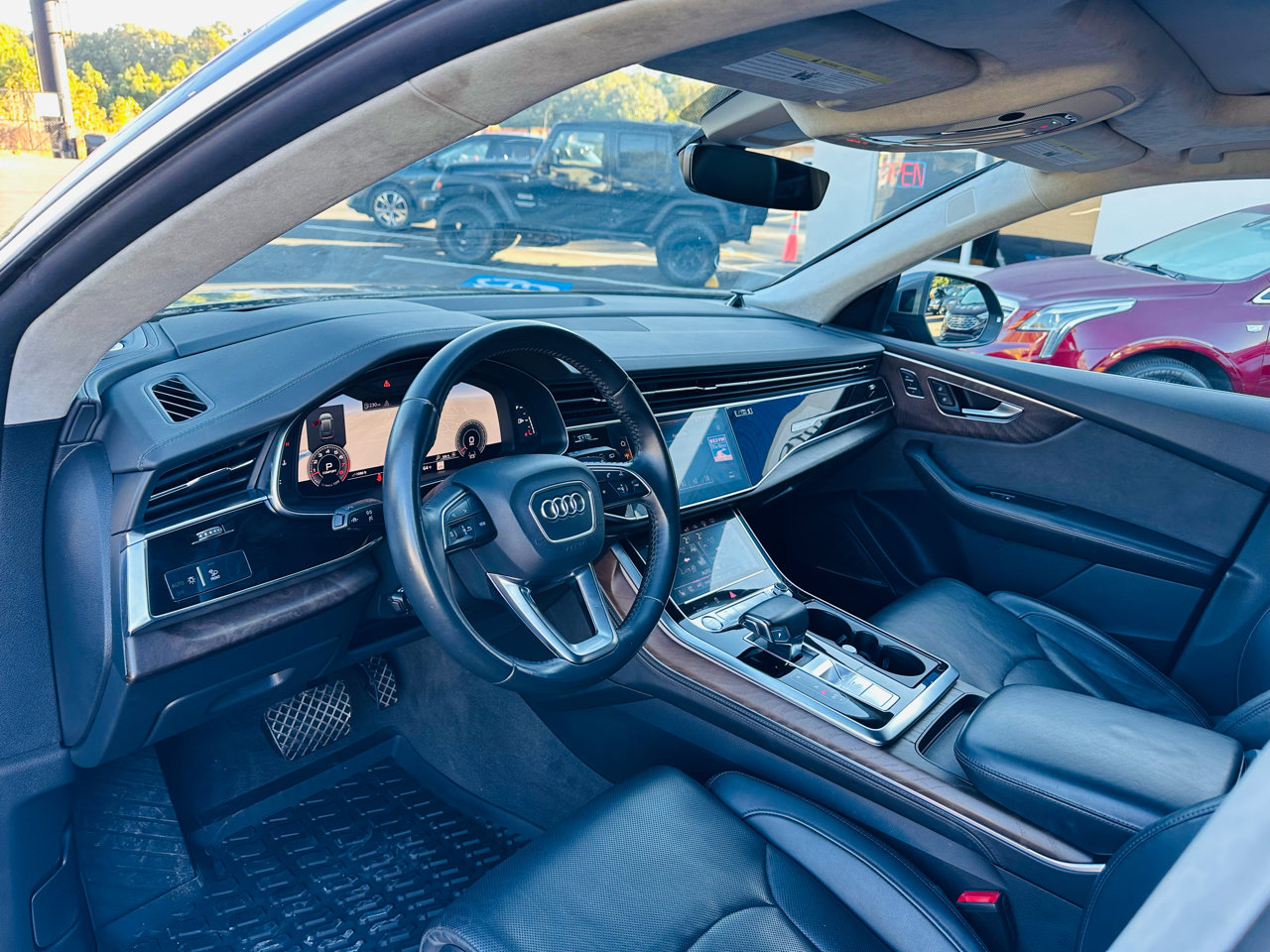 Used 2019 Audi Q8 Prestige image 22