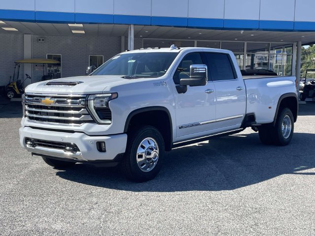 New 2026 Chevrolet Silverado 3500 High Country w/ High Country Premium Package AWD/4WD image 7