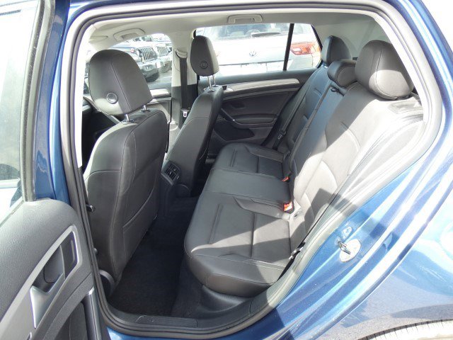 Used 2015 Volkswagen Golf TDI SE w/ Lighting Package image 8