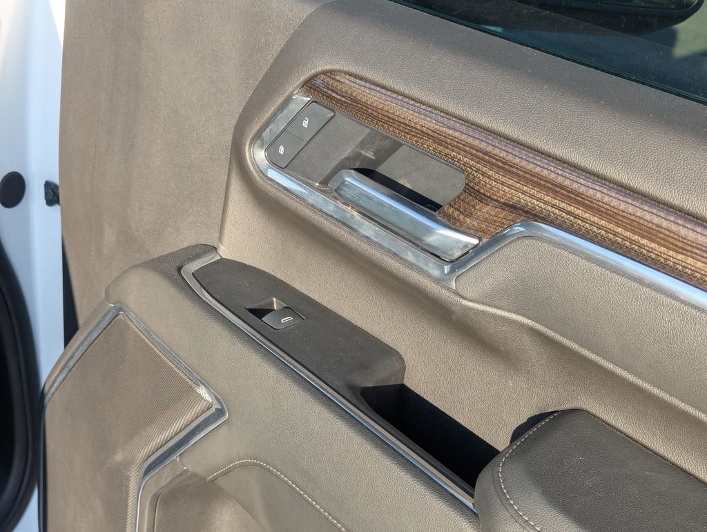 Used 2025 Chevrolet Silverado 3500 LT w/ Trail Boss Package image 33