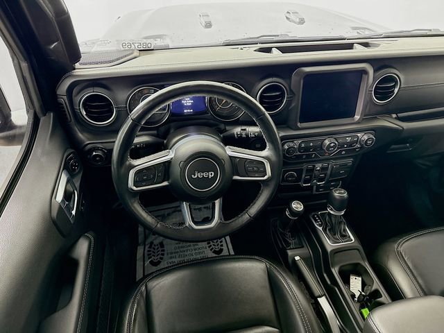 Used 2022 Jeep Wrangler Unlimited Sahara w/ LED Lighting Group AWD/4WD image 22